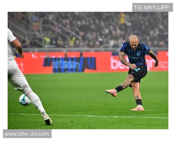 韦斯利精彩挑射助力罗马客场3-1战胜克雷莫内塞荣膺最佳球员